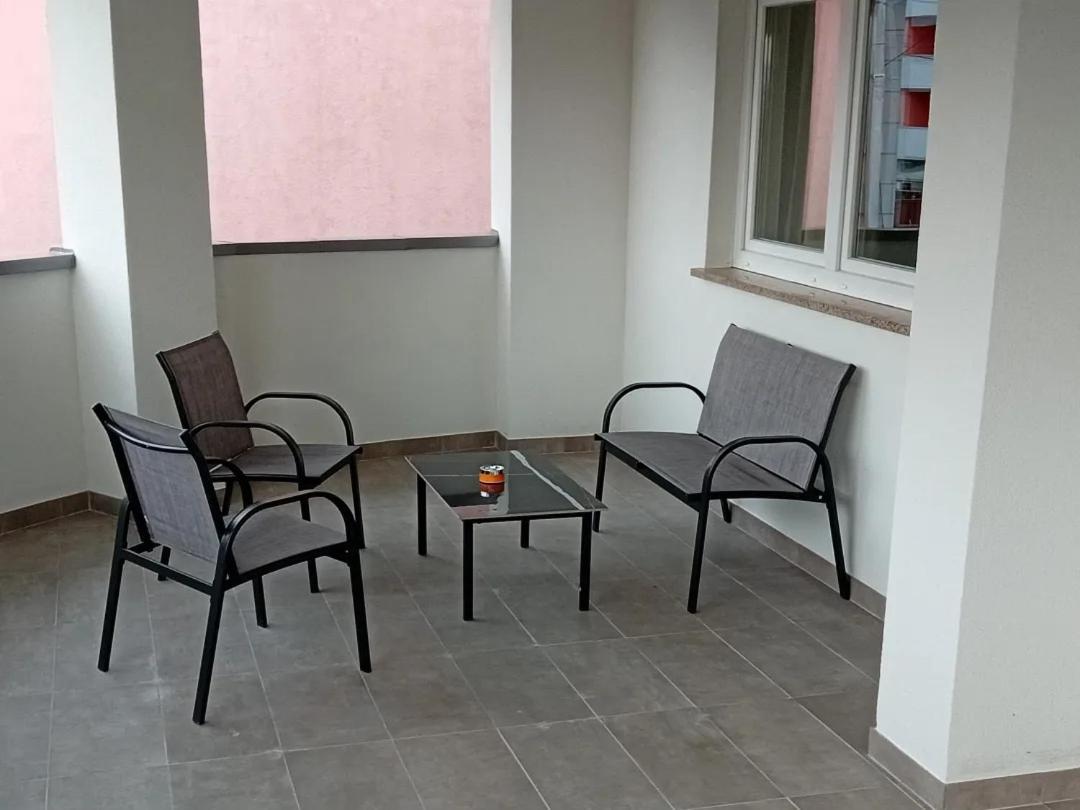 Apartman De Velika Gorica Eksteriør billede